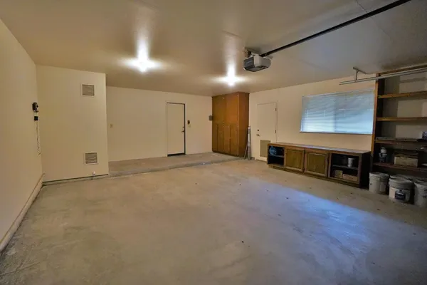 $505,000 | 742 West Ellery Avenue, Clovis, CA 93612