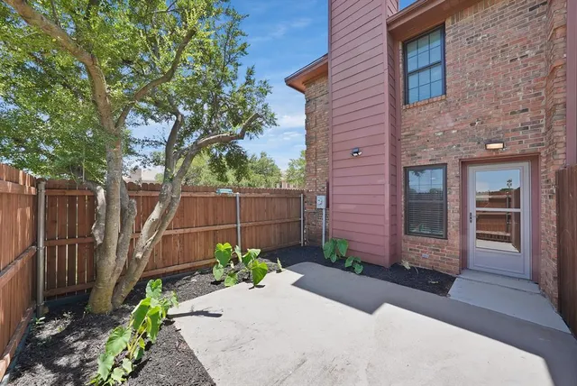 $175,000 | 7307 Kingswood Circle, Fort Worth, TX 76133