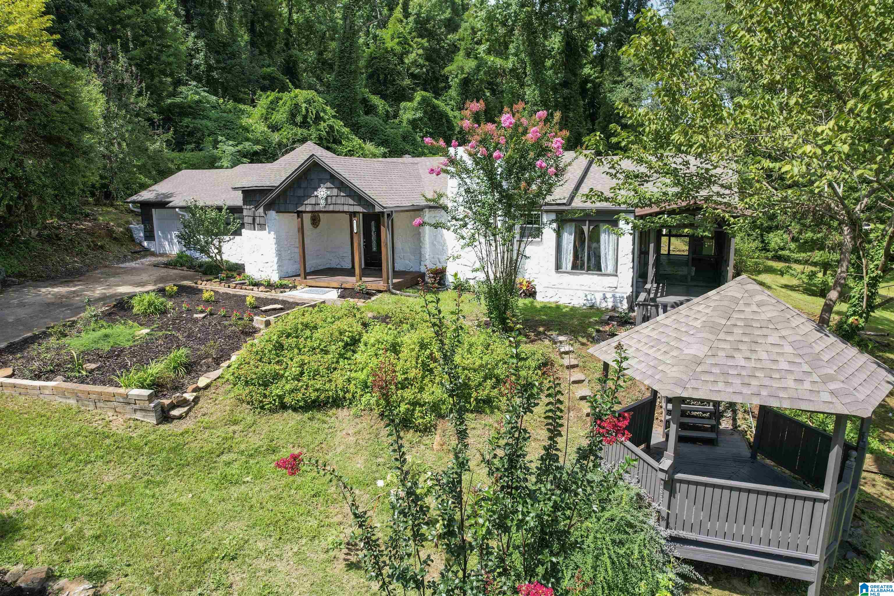 6547 Moss Rock Ridge Trussville, AL 35173 - Photo 2 of 42