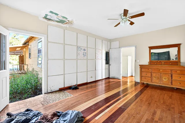 $300,000 | 24 Clark Road, Jacksonville, FL 32218