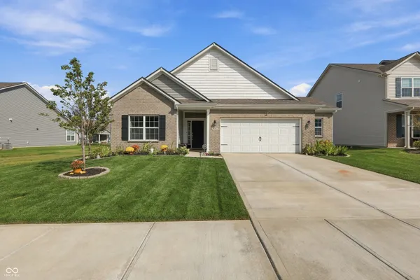 $399,900 | 17896 Paula Walk, Westfield, IN 46074