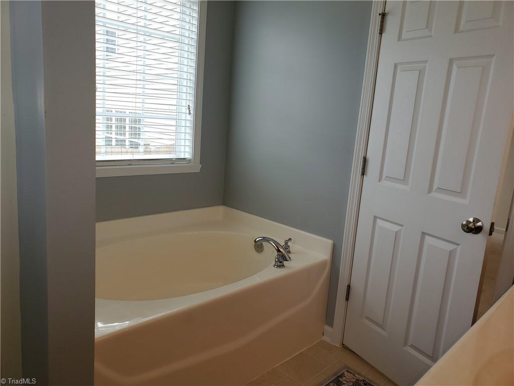 5833 Sunny Ridge Trail Clemmons, NC 27012 - Photo 12 of 12 Gallery Image 12
