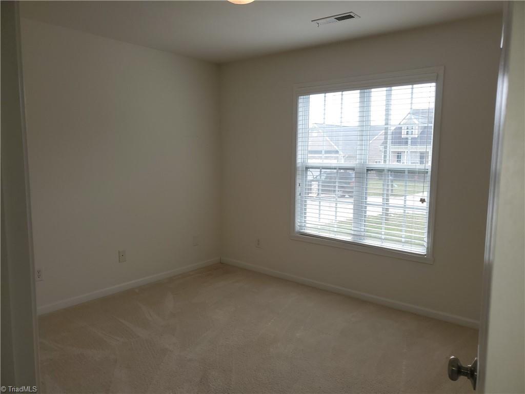 5833 Sunny Ridge Trail Clemmons, NC 27012 - Photo 7 of 12 Gallery Image 7