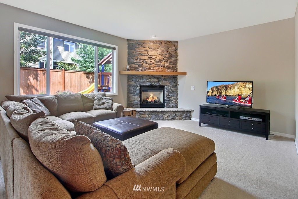 4121 215th Street Southeast Bothell, WA 98021 - Photo 9 of 15