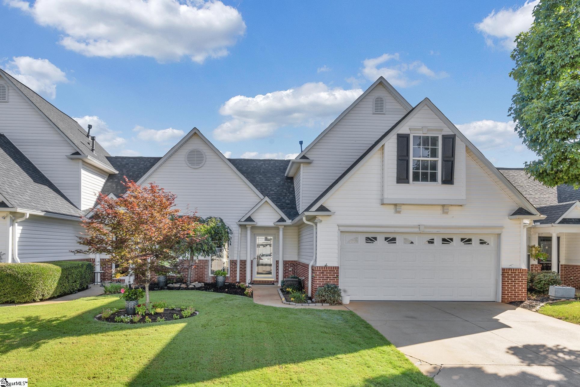 510 Cliffview Court Greer, SC 29650 - Photo 5 of 31
