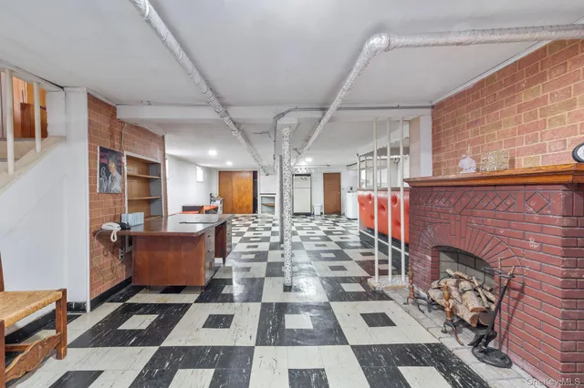 $1,150,000 | 92-69 220th Street | Queens Village