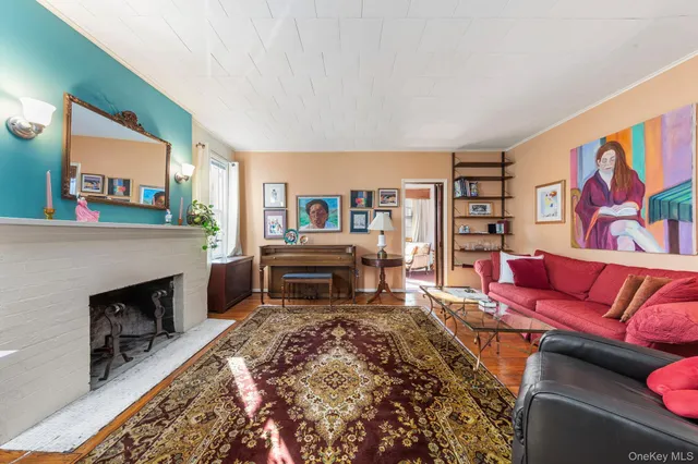 $1,150,000 | 92-69 220th Street | Queens Village