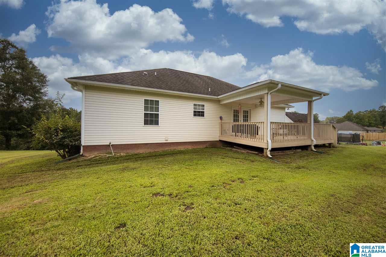 1145 Armstrong Loop Hayden, AL 35079 - Photo 5 of 43