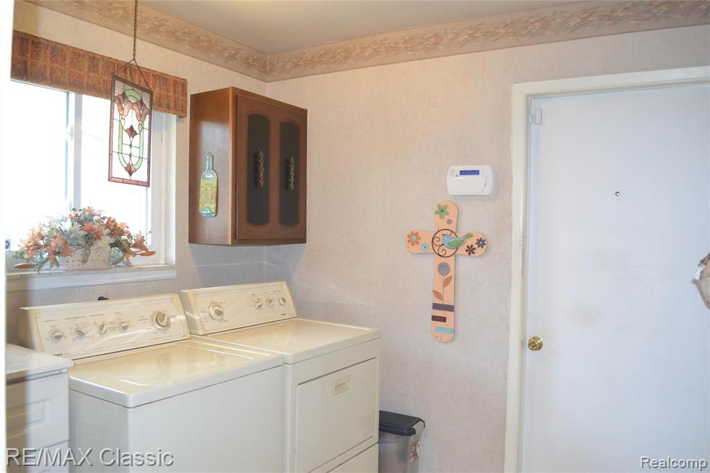 5708 Wedgewood Road Canton, MI 48187 - Photo 22 of 35