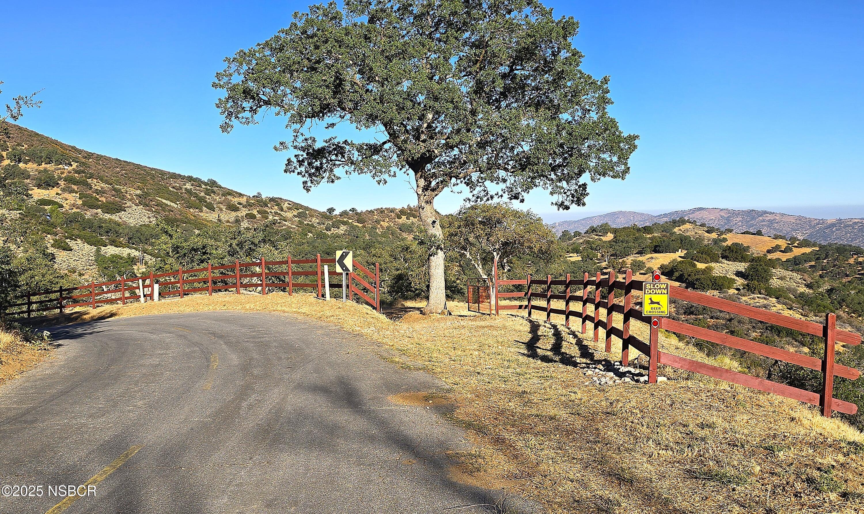 0 Zurich Drive Tehachapi, CA 93561 - Photo 12 of 52 a view of a outdoor space