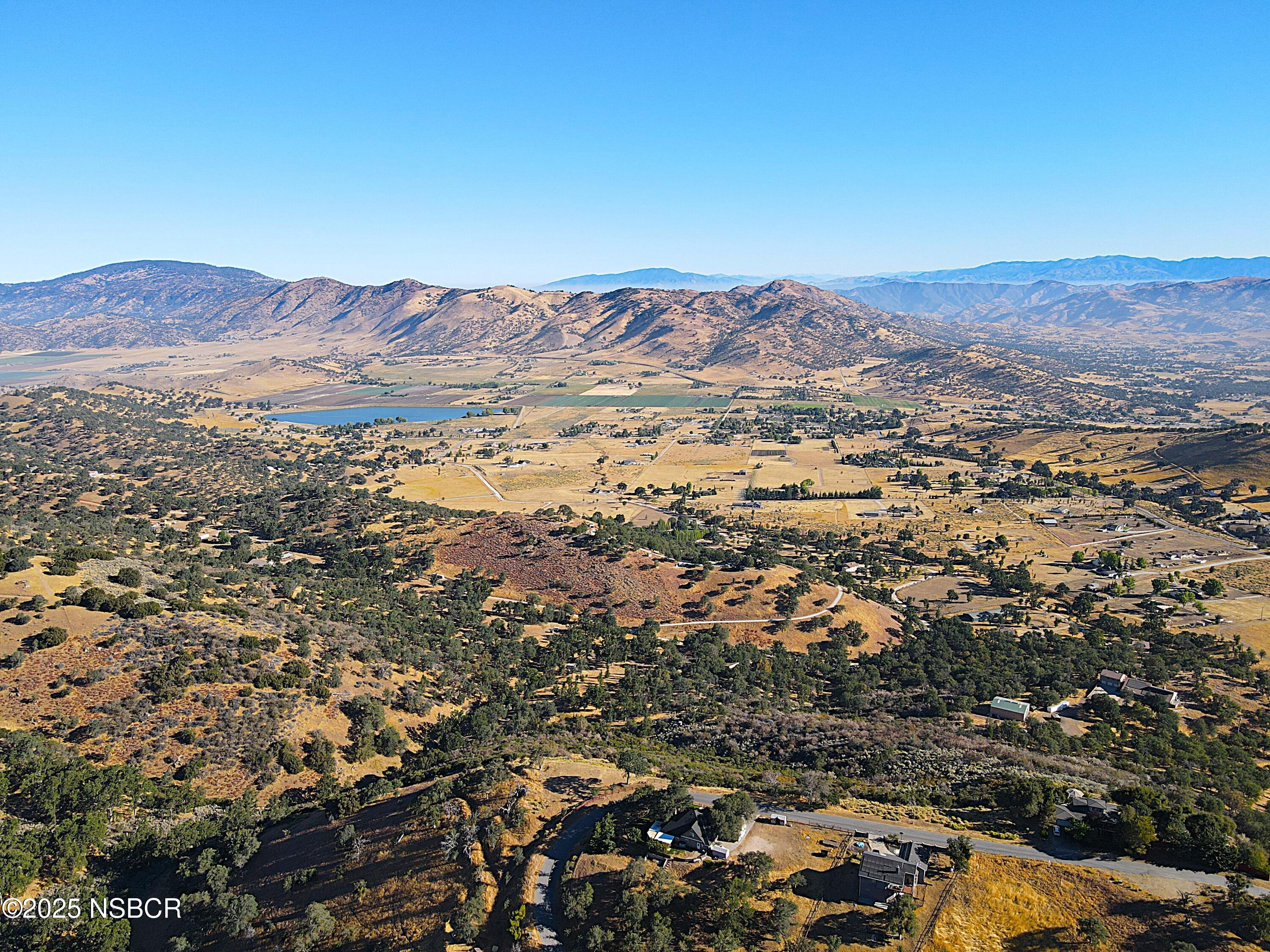 0 Zurich Drive Tehachapi, CA 93561 - Photo 44 of 52 an aerial view of residential house and green space