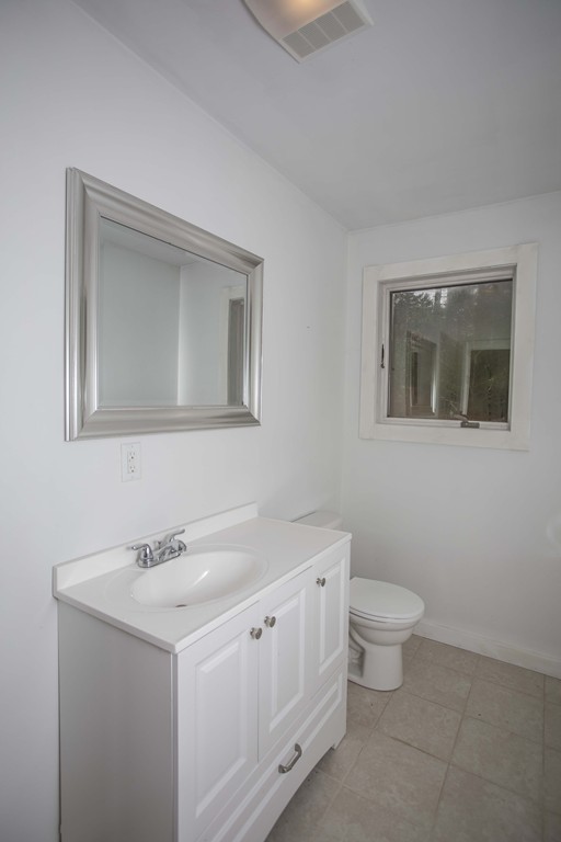 514 Snipatuit Road Rochester, MA 02770 - Photo 15 of 30