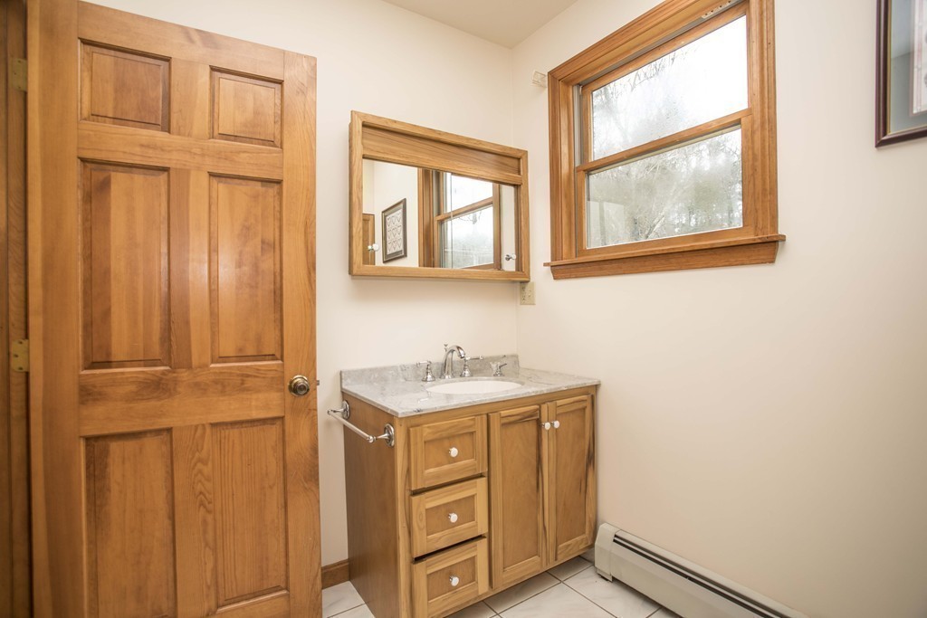 514 Snipatuit Road Rochester, MA 02770 - Photo 20 of 30