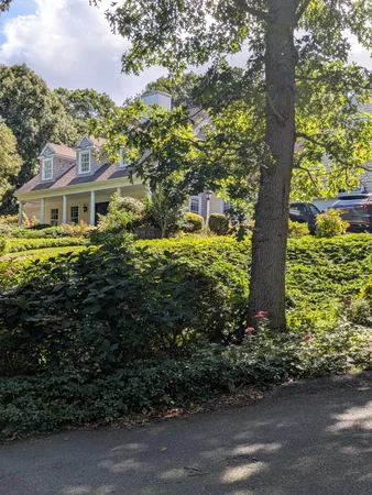 $1,375,000 | 11 Manor Drive, East Sandwich, MA 02537