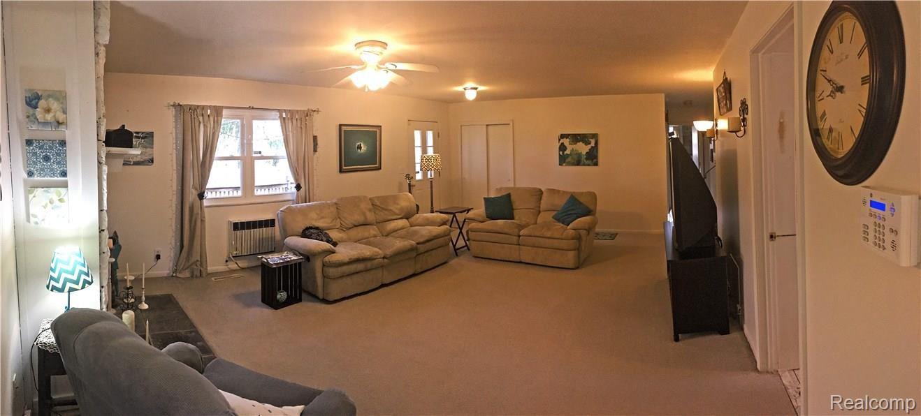 9221 West Mount Morris Road Flushing, MI 48433 - Photo 15 of 33 eIMG_2386.jpg