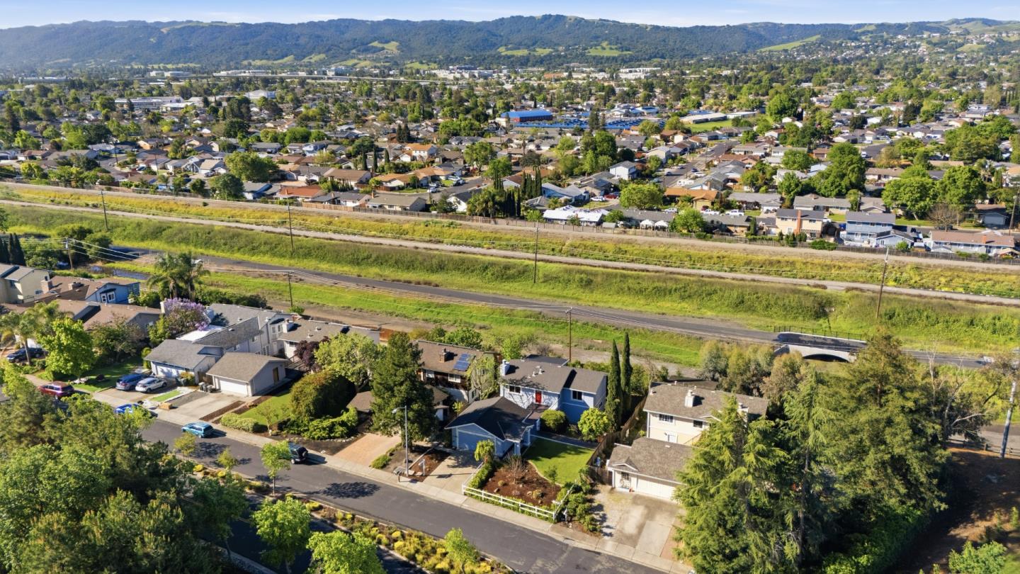 7516 Stagecoach Road Dublin, CA 94568 - Photo 35 of 38