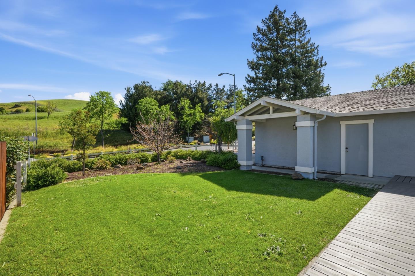 7516 Stagecoach Road Dublin, CA 94568 - Photo 4 of 38