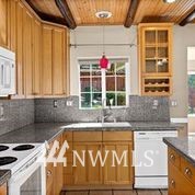 2221 Carpenter Road Southeast Lacey, WA 98503 - Photo 11 of 40 Gallery Image 11