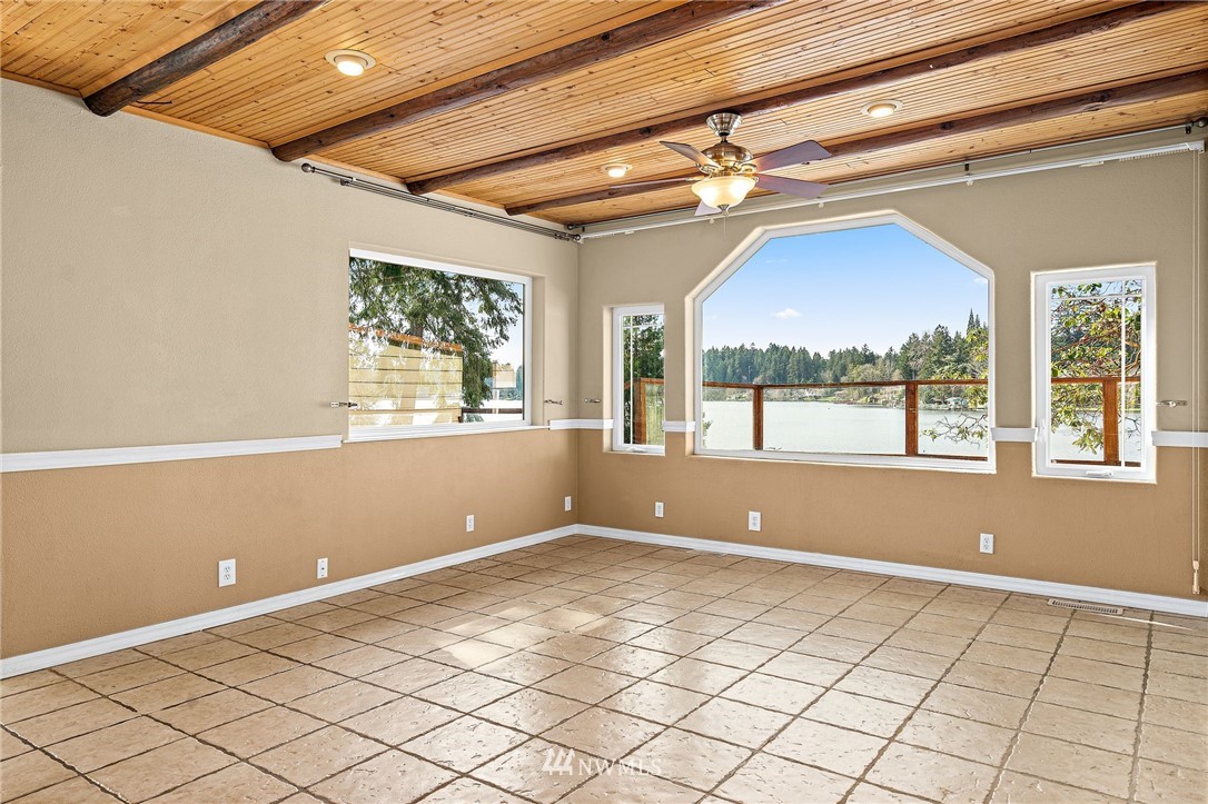 2221 Carpenter Road Southeast Lacey, WA 98503 - Photo 15 of 40 Gallery Image 15