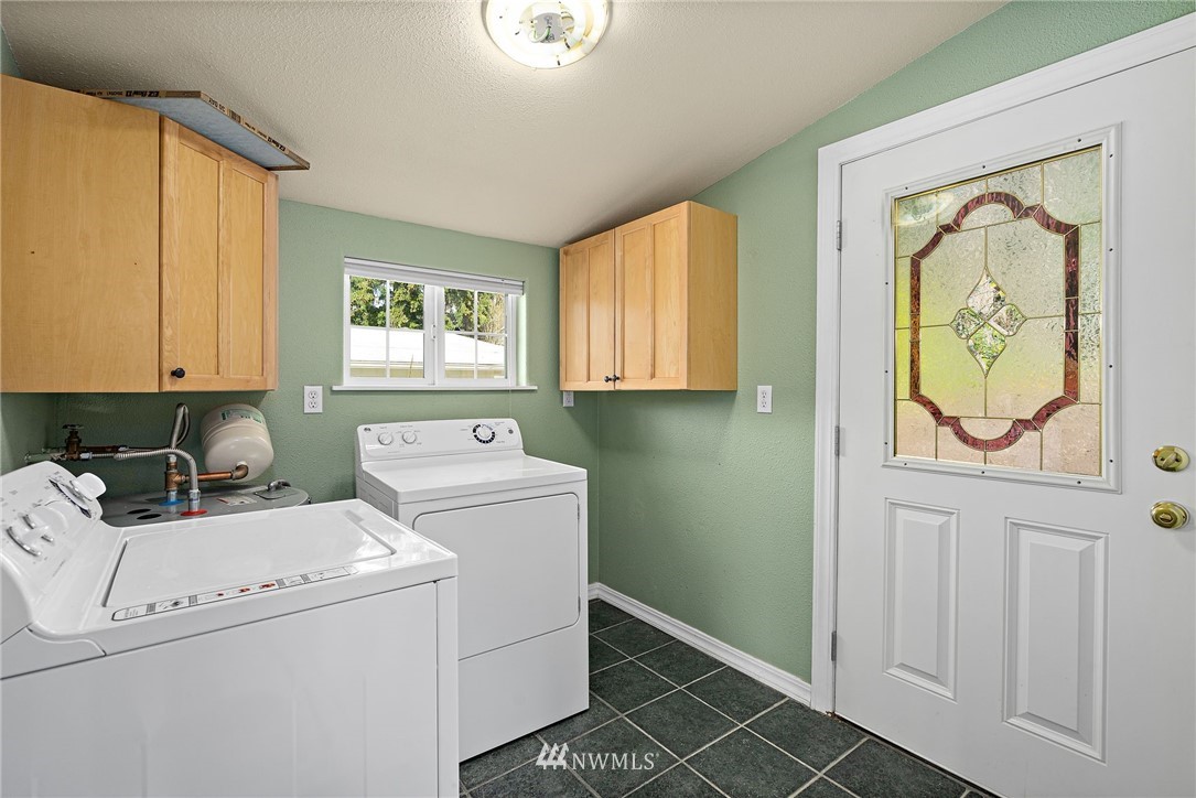 2221 Carpenter Road Southeast Lacey, WA 98503 - Photo 19 of 40 Gallery Image 19