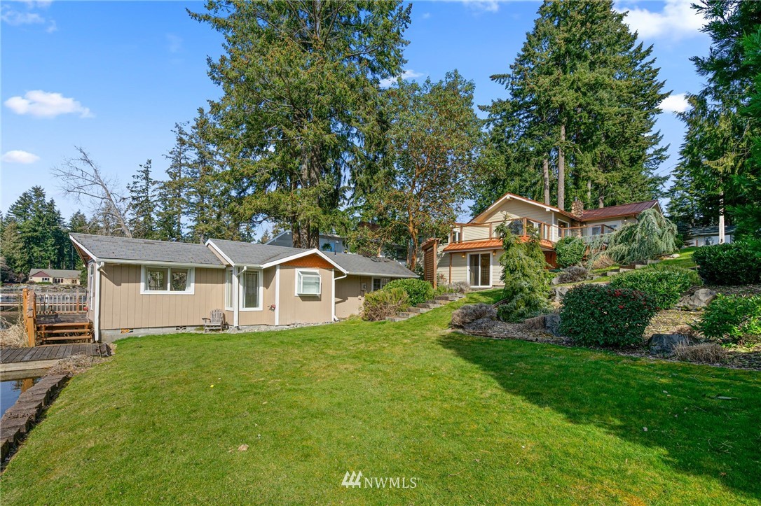 2221 Carpenter Road Southeast Lacey, WA 98503 - Photo 3 of 40 Gallery Image 3