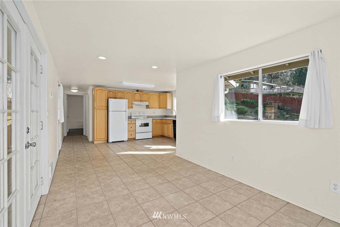 2221 Carpenter Road Southeast Lacey, WA 98503 - Photo 31 of 40 Gallery Image 31