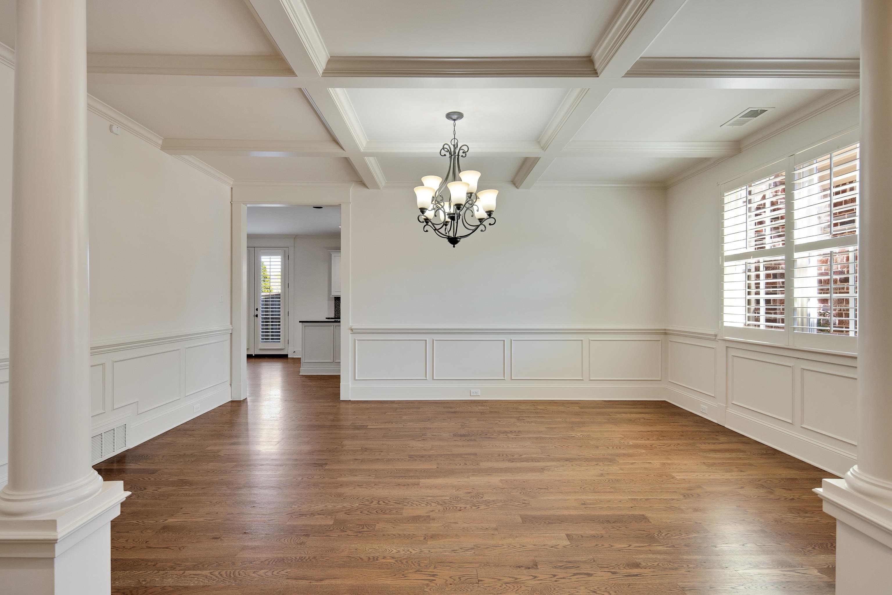 9110 Baynard Loop North Germantown, TN 38139 - Photo 6 of 40 a view of livingroom with window