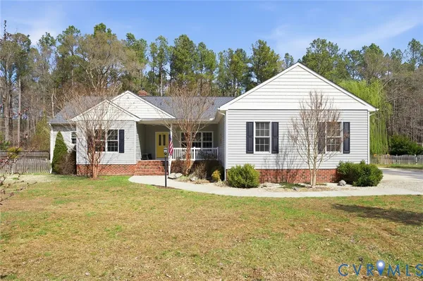 $615,000 | 8116 Liberty Oaks Lane, Hanover, VA 23069