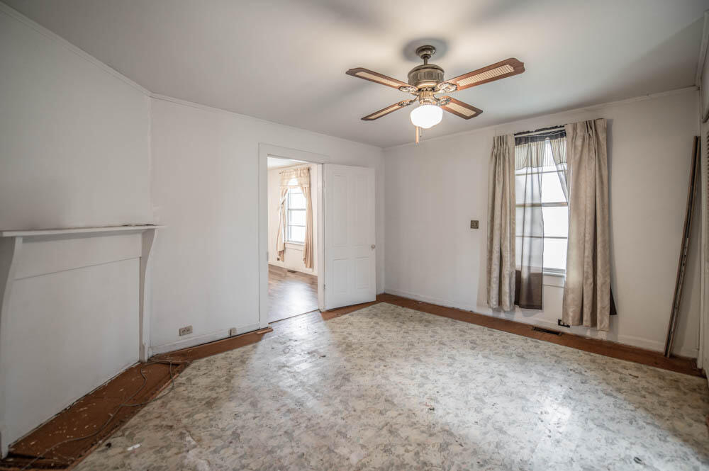 3627 Augusta Road Warrenville, SC 29851 - Photo 9 of 14 Spare bedroom!