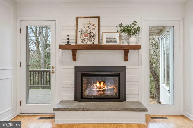 $5,500 | 3116 Wynford Drive, Fairfax, VA 22031