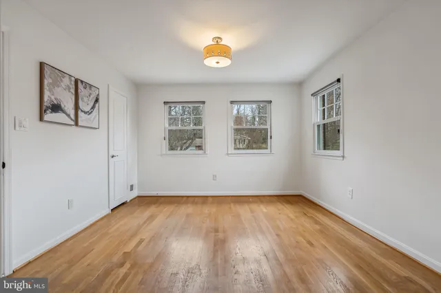 $5,500 | 3116 Wynford Drive, Fairfax, VA 22031