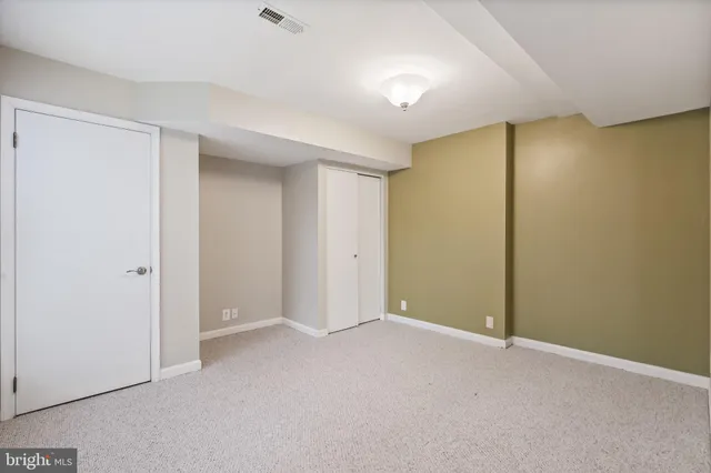 $5,500 | 3116 Wynford Drive, Fairfax, VA 22031