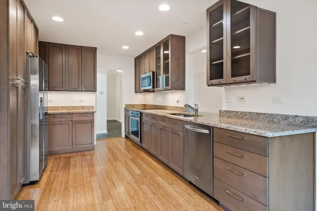 $5,500 | 3116 Wynford Drive, Fairfax, VA 22031