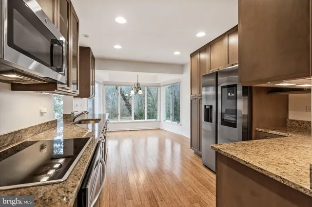 $5,500 | 3116 Wynford Drive, Fairfax, VA 22031