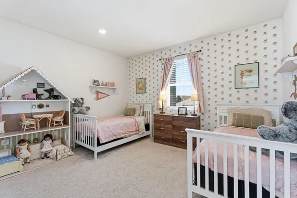 $598,000 | 588 Overstone Avenue, Madera, CA 93636