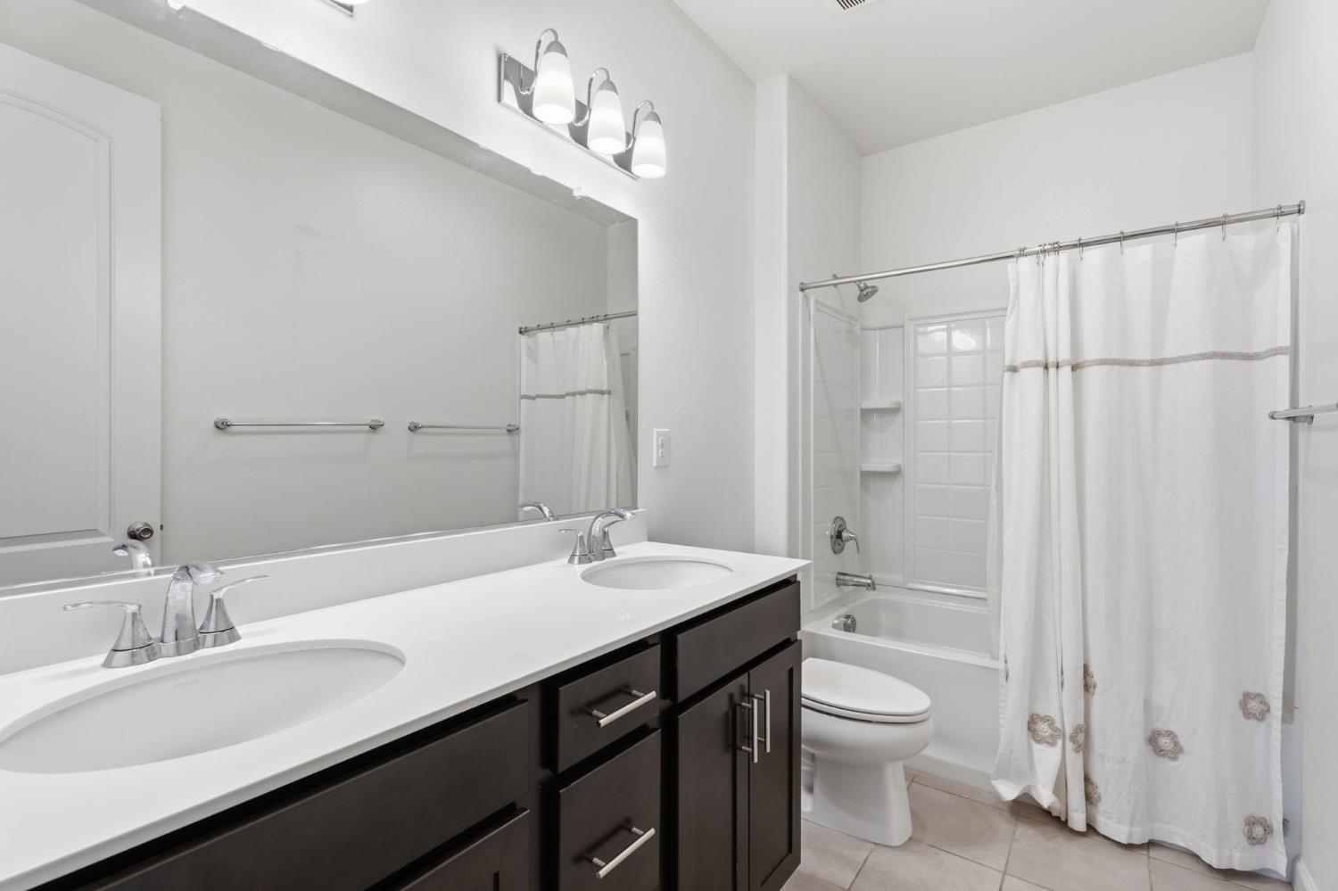 588 Overstone Avenue Madera, CA 93636 - Photo 29 of 65