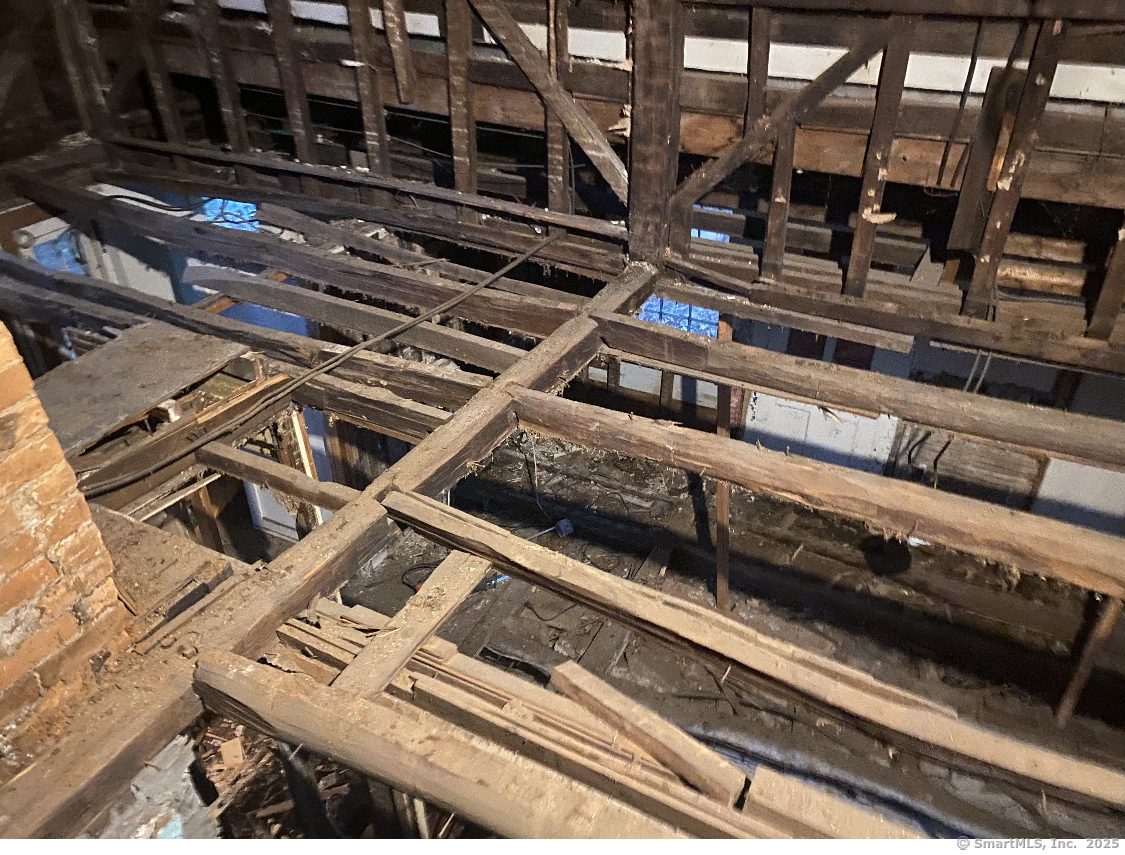 54 Mountain Road Woodbury, CT 06798 - Photo 17 of 19