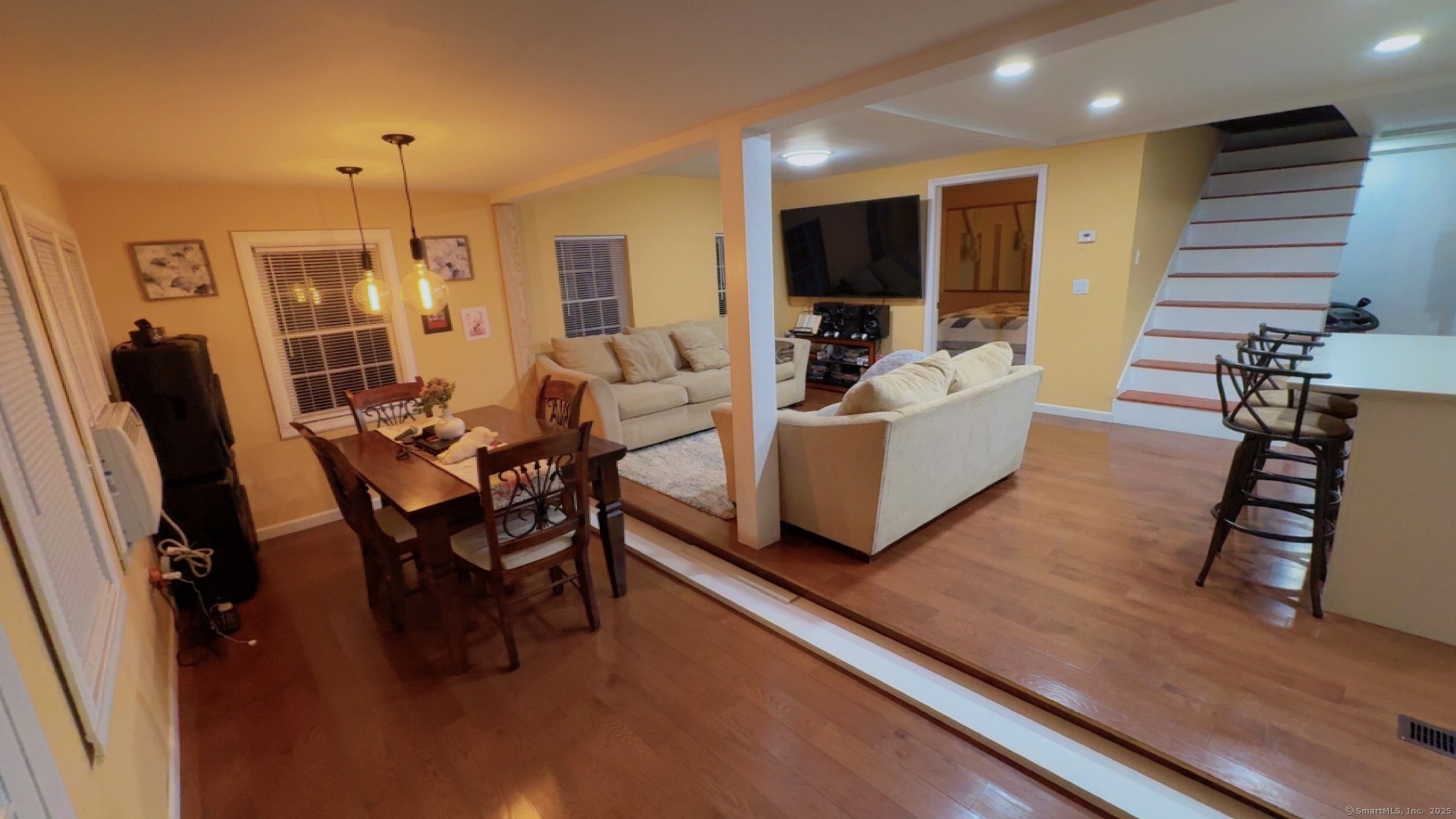 54 Mountain Road Woodbury, CT 06798 - Photo 2 of 19