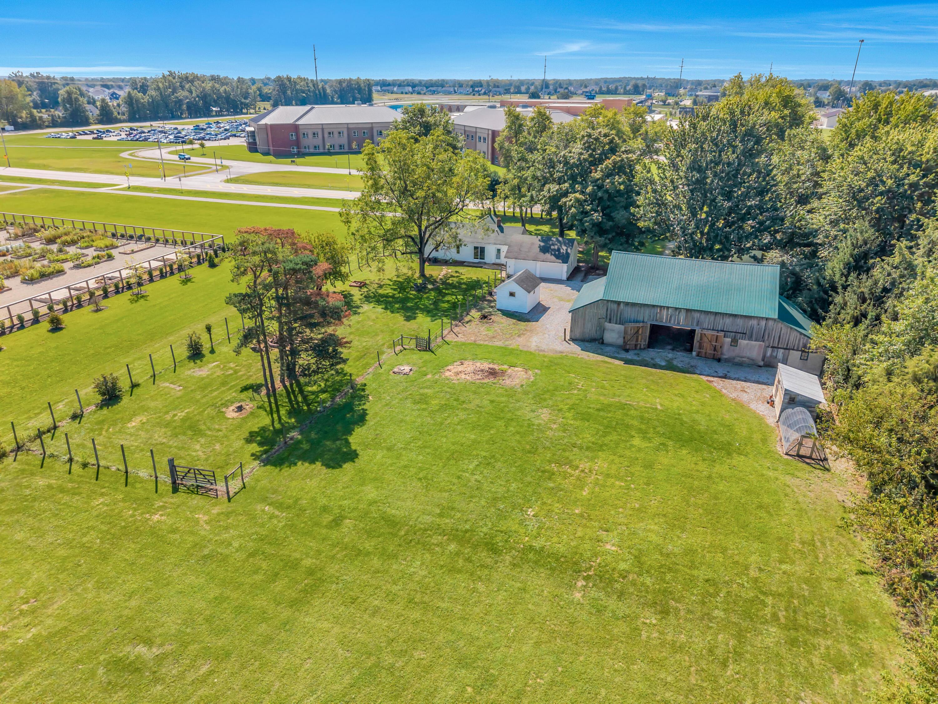3003 Berlin Station Road Delaware, OH 43015 - Photo 38 of 40 DJI_20260908115447_0441_D