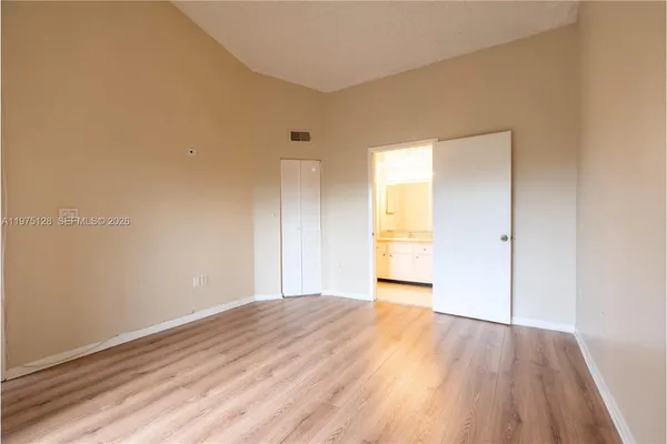 $2,100 | 2445 Southwest 18th Terrace, Unit 123, Fort Lauderdale, FL 33315