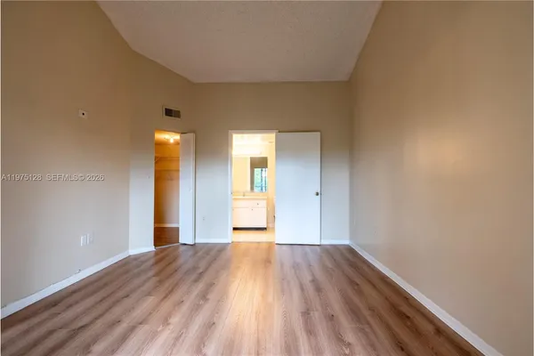 $2,100 | 2445 Southwest 18th Terrace, Unit 123, Fort Lauderdale, FL 33315