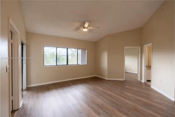 $2,100 | 2445 Southwest 18th Terrace, Unit 123, Fort Lauderdale, FL 33315