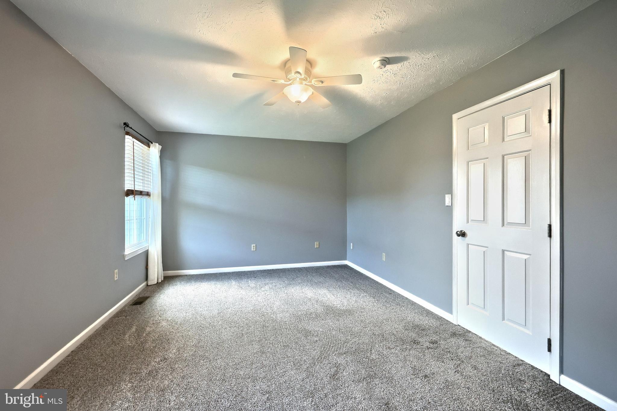 204 Country Ridge Drive Red Lion, PA 17356 - Photo 27 of 41 Primary Bed