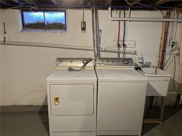 $1,895 | 46 Sienna Drive, Henrietta, NY 14623