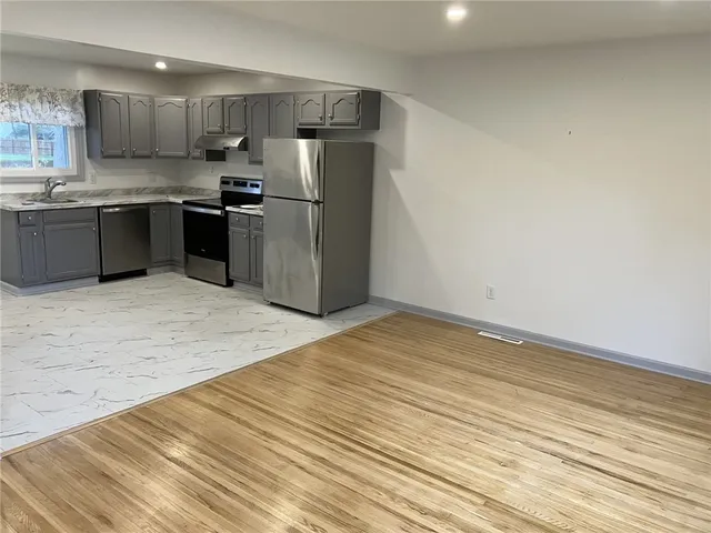 $1,895 | 46 Sienna Drive, Henrietta, NY 14623