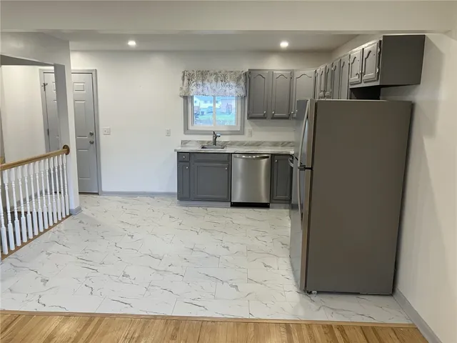 $1,895 | 46 Sienna Drive, Henrietta, NY 14623