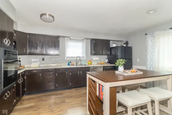 $285,000 | 8513 West Sycamore Road, Fairland, IN 46126