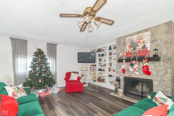 $285,000 | 8513 West Sycamore Road, Fairland, IN 46126