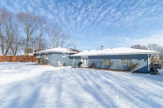 $310,000 | 8513 West Sycamore Road, Fairland, IN 46126