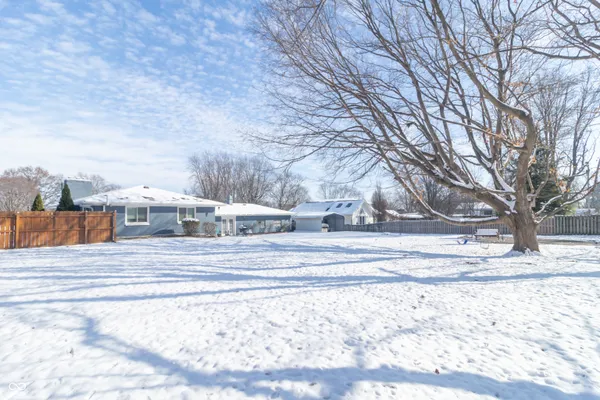 $285,000 | 8513 West Sycamore Road, Fairland, IN 46126